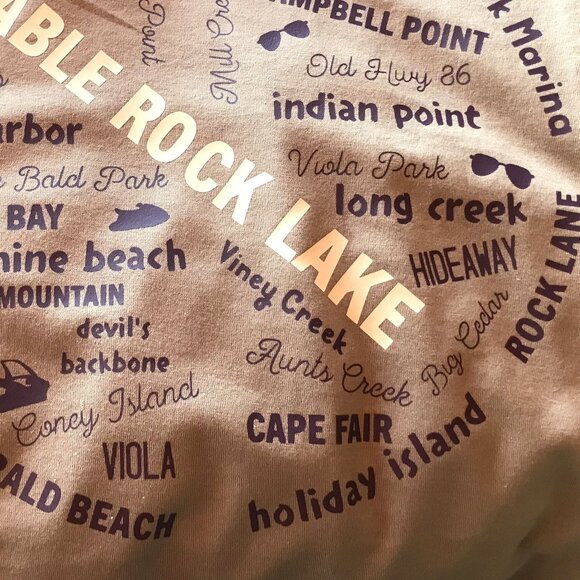 Upcycled Table Rock Lake T-Shirt: Graphic Marina Landmark Tee, Women Size 12-14 - Picture 8 of 12